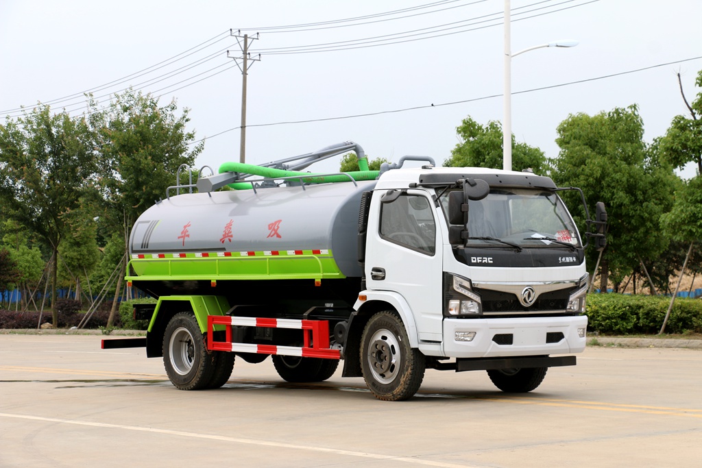 東風(fēng)大福瑞卡吸糞車